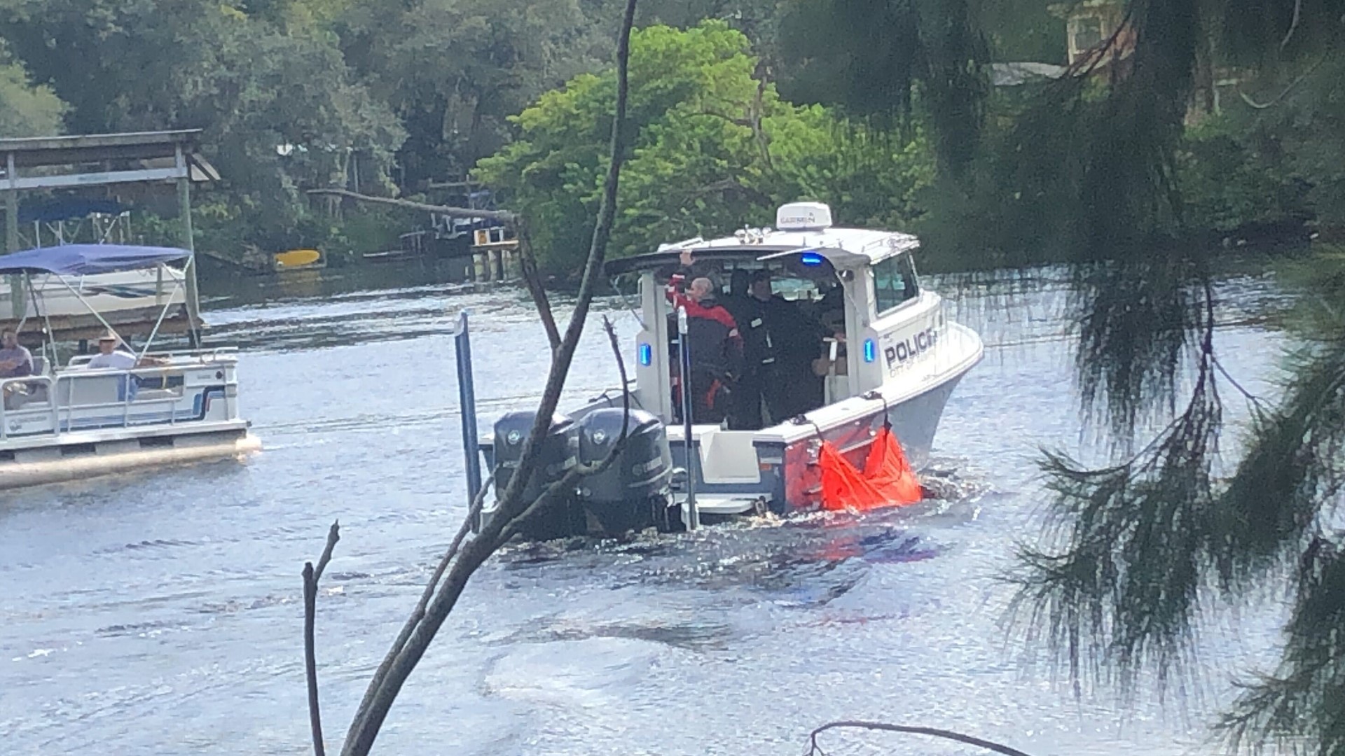 Body Found In Hillsborough River, Police Investigating | Wtsp.com