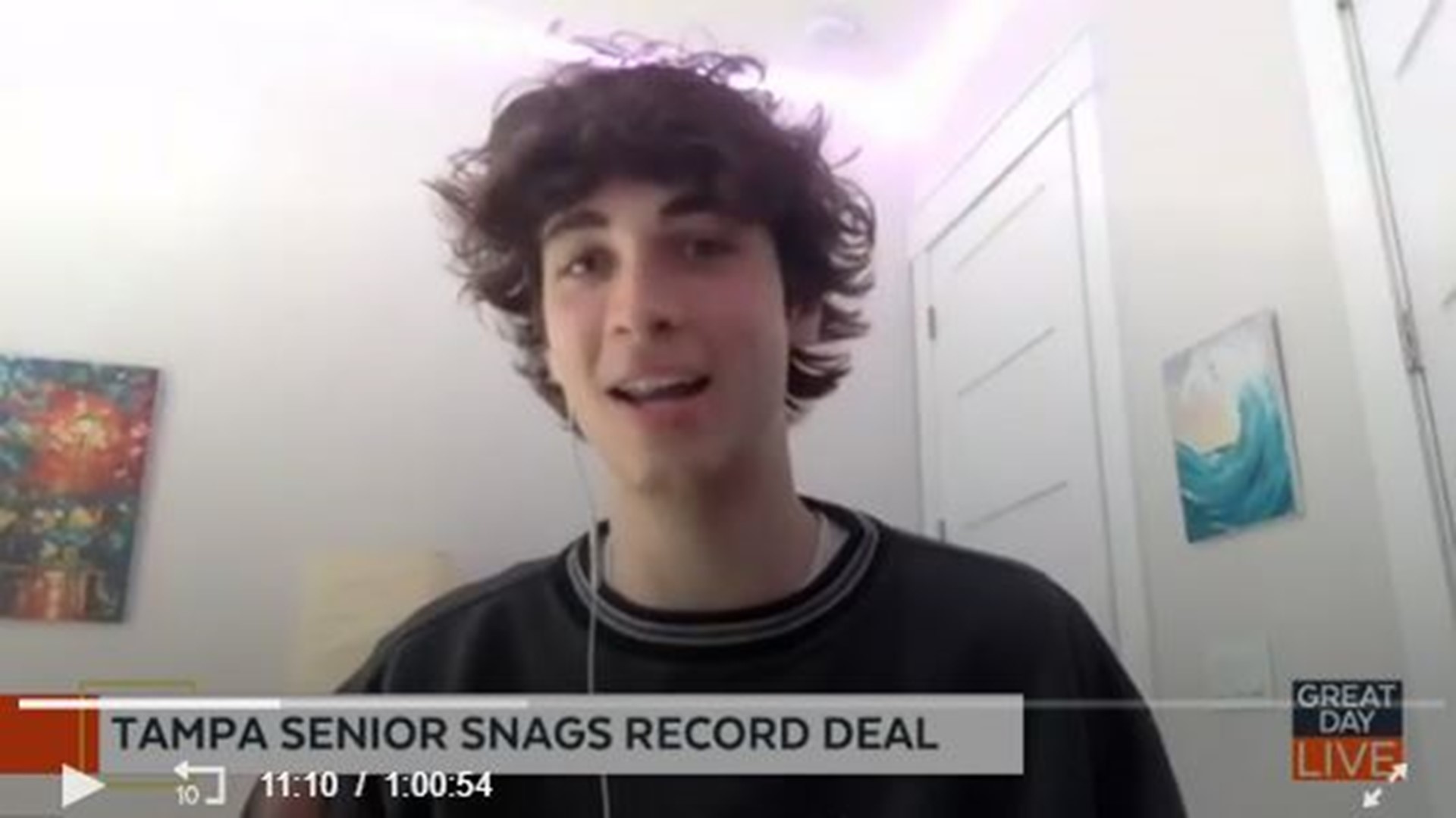 Jesuit High School senior Aidan Bissett scored a record deal after making his own music from home during quarantine.