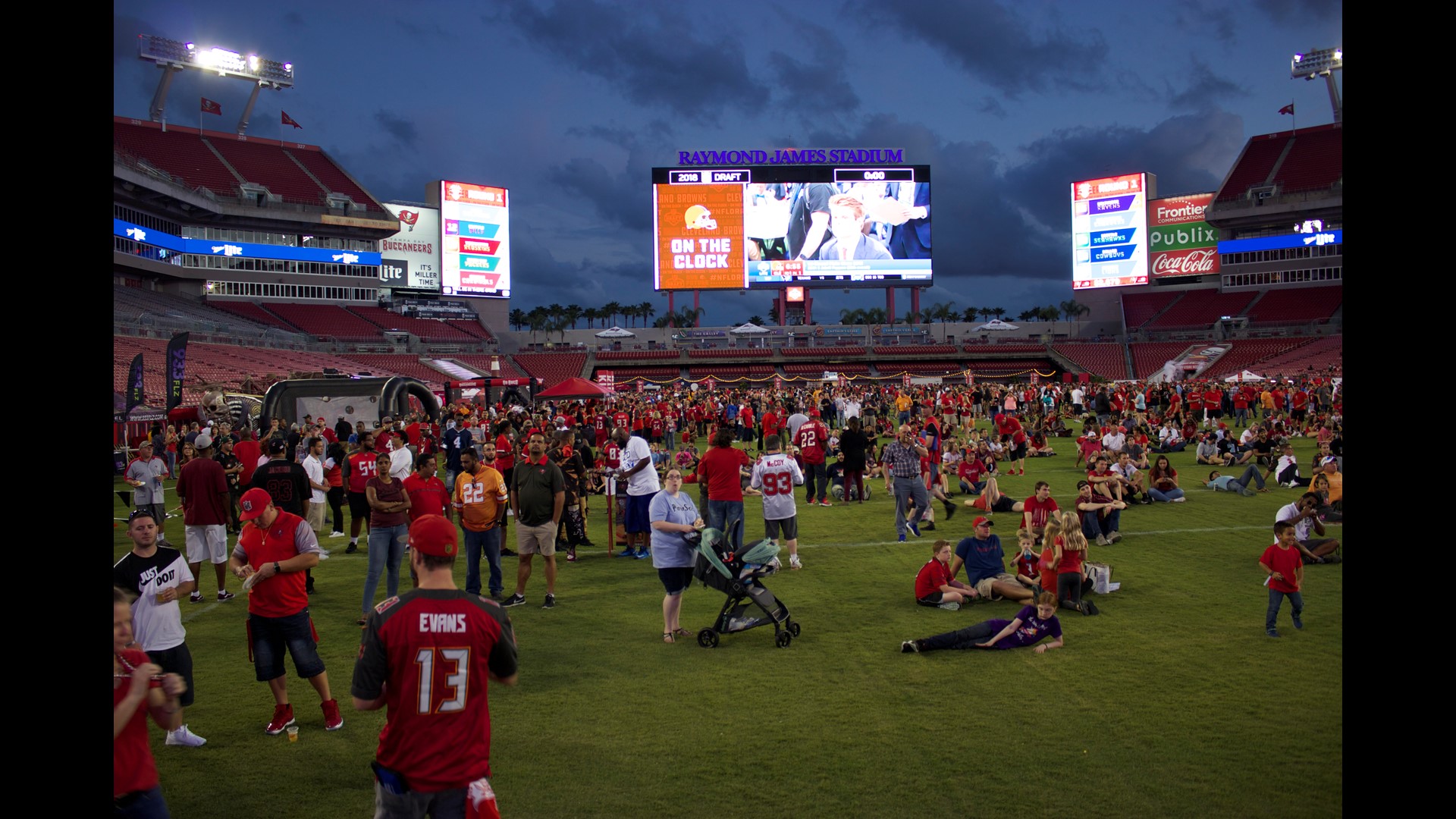 PHOTOS Tampa Bay Buccaneers Draft Party 2018