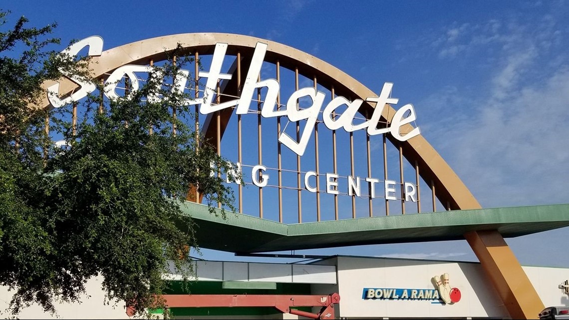 Hollywood in Lakeland See the photos from the set of Disney's 'The One