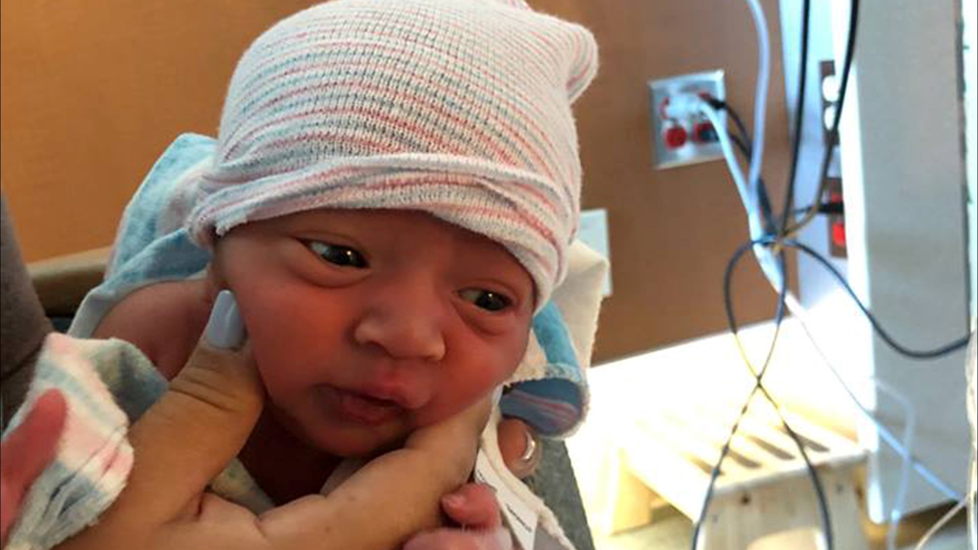 Hillsborough Paramedics Deliver 33 week Old Infant In Ambulance Wtsp