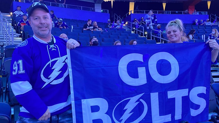 Lightning share Stadium Series spotlight with family, fans, each other