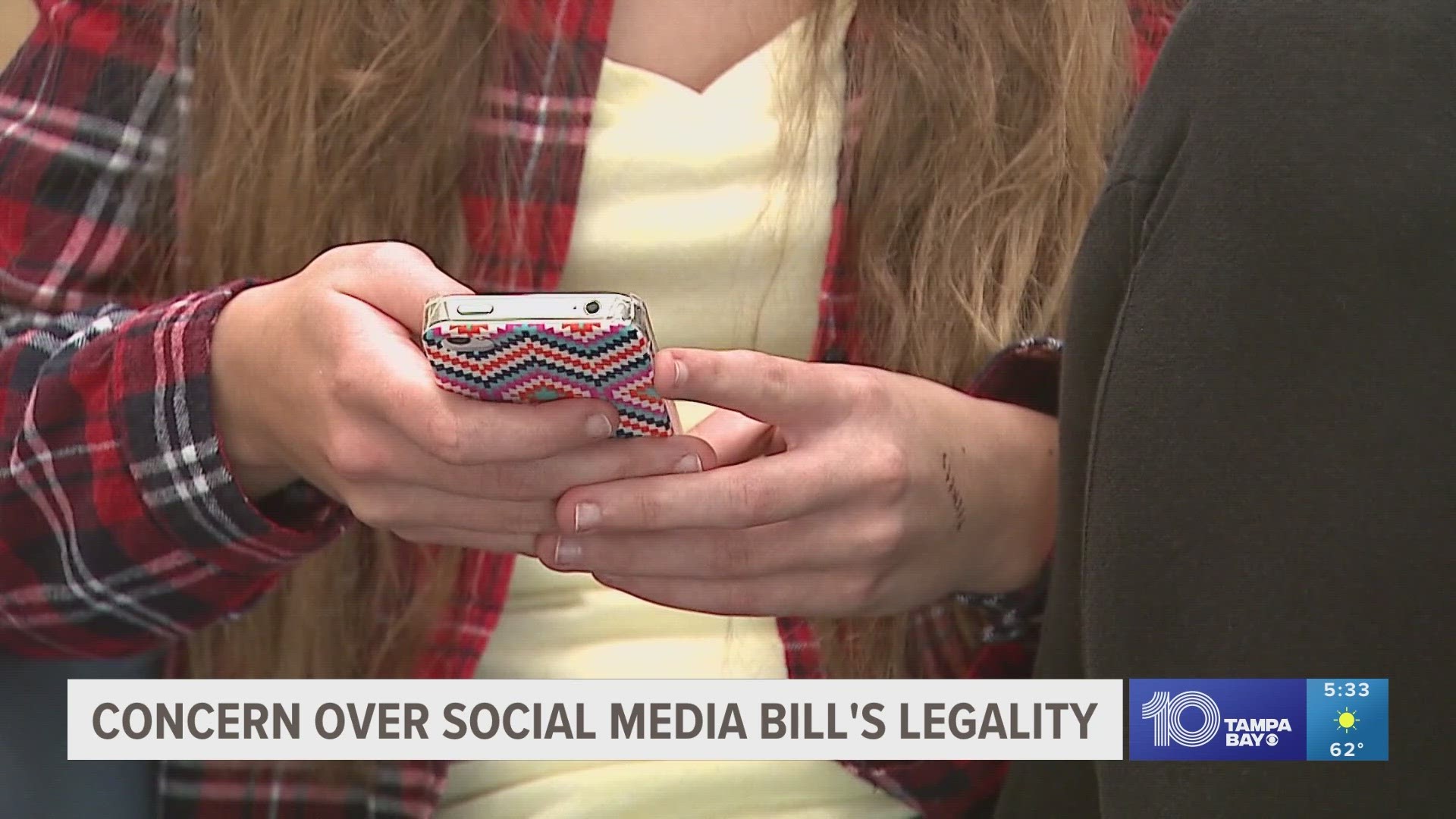 The bill would prohibit anyone under 16 from creating a new social media account and require platforms to delete existing accounts held by those under 16.