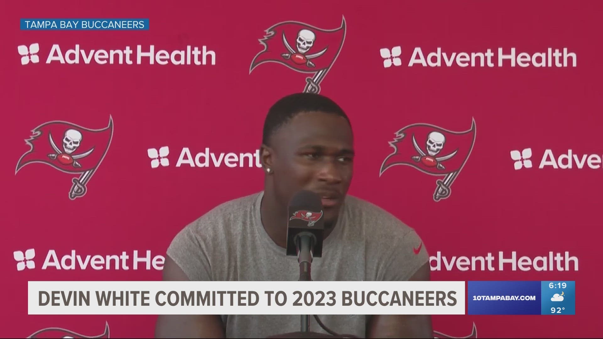 Tampa Bay Buccaneers Shaq Barrett, Devin White Practice