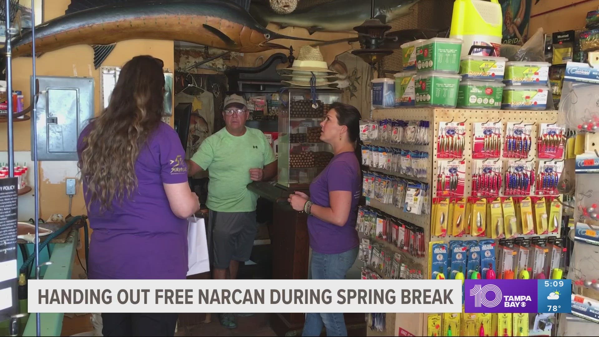 Each Narcan kit contains four doses per box, and they will even demonstrate how to use it to those willing to work with them.