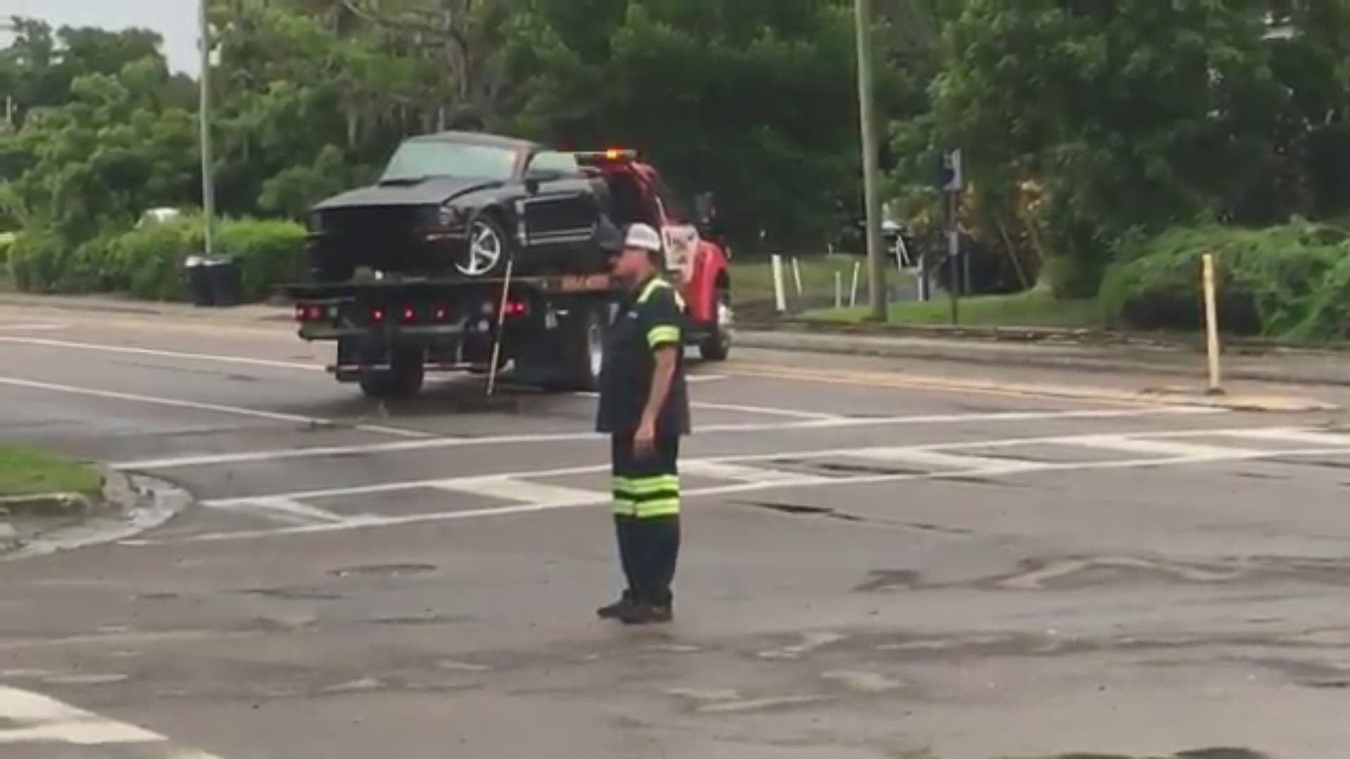 Fleeing driver causes fatal St. Pete crash, deputies say