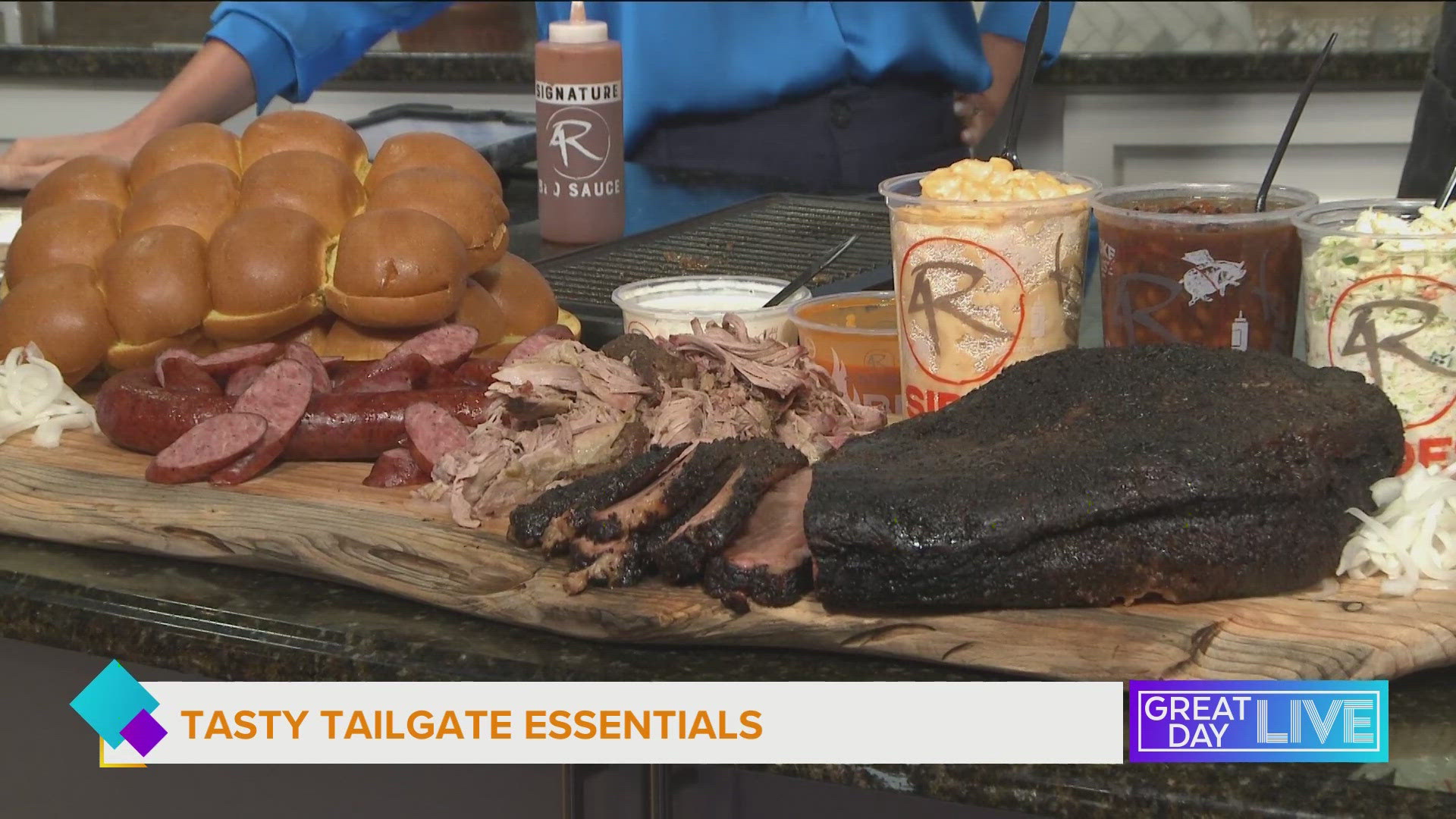 Hosting a gameday watch party? 4 Rivers Smokehouse offers easy catering ideas for all your party needs.