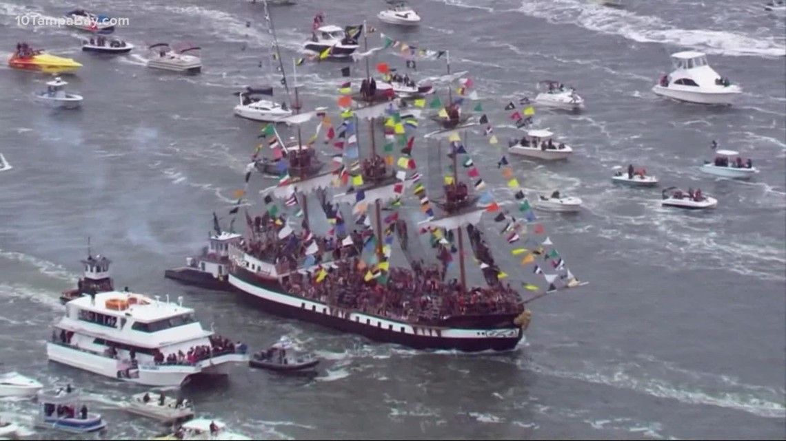 Tampa Bay Buccaneers bring their pirate ship to Hastings party