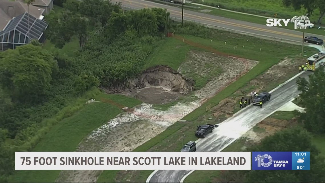 75-foot-wide sinkhole in Lakeland possibly caused by drilling of well ...