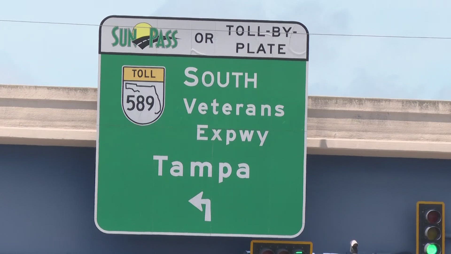 The program offered a 50% discount to drivers who made 35 or more toll transactions per month, saving the average commuter about $400 annually.