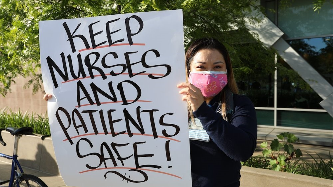 Tampa Bay nurses protest pay cuts, layoffs
