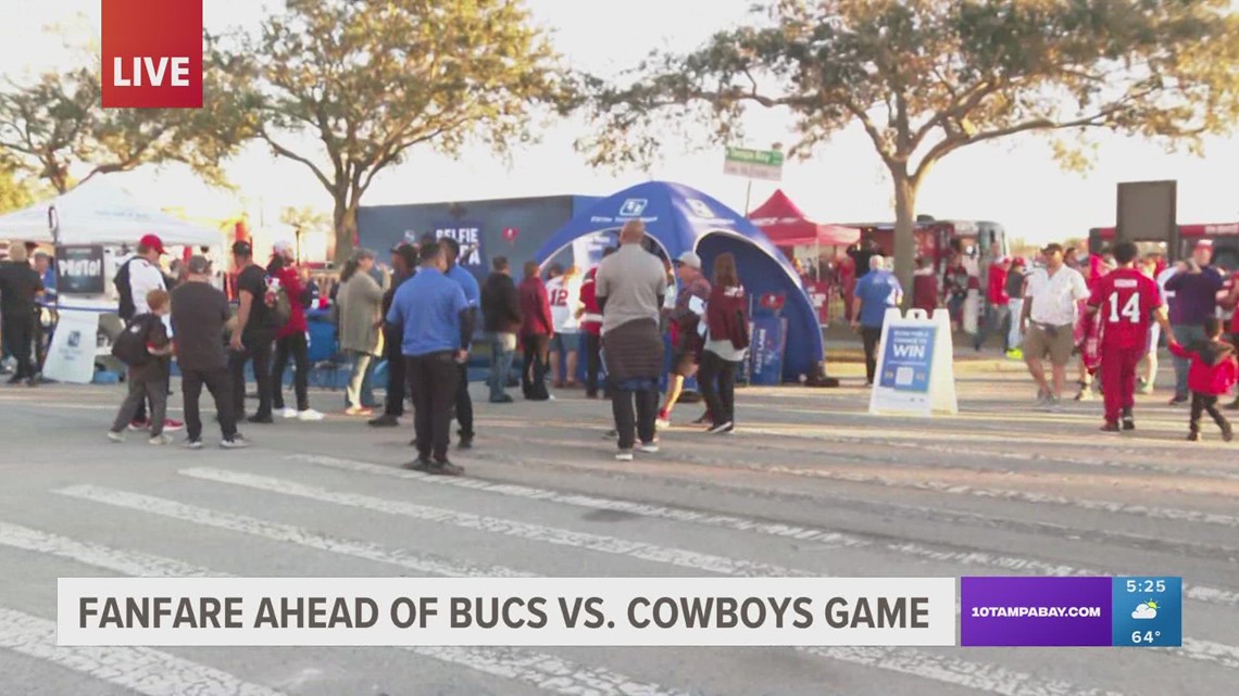 Fans prepare for Bucs vs Cowboys game at Raymond James Stadium