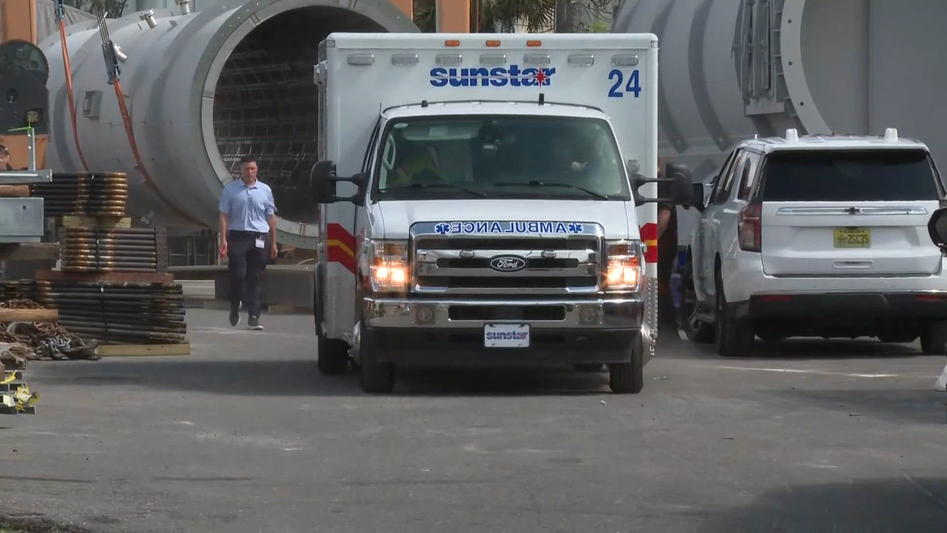 Man killed after large steel beam collapses onto him: Pinellas Park ...