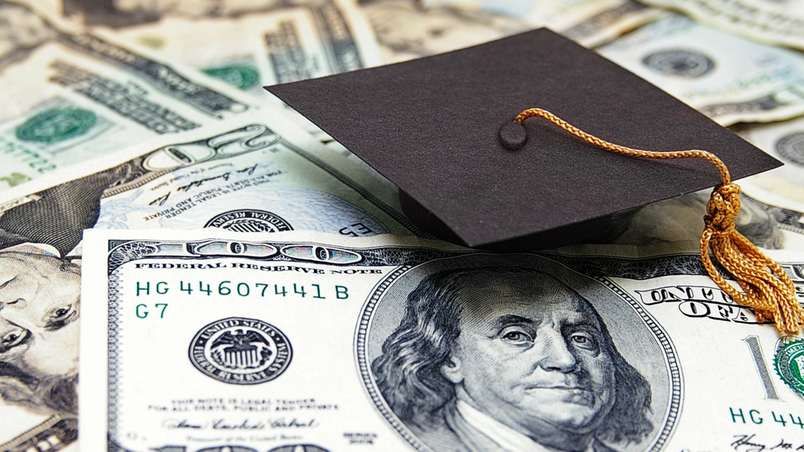 Grads: Student loan repayments difficult with today's living cost - Vimarsana News