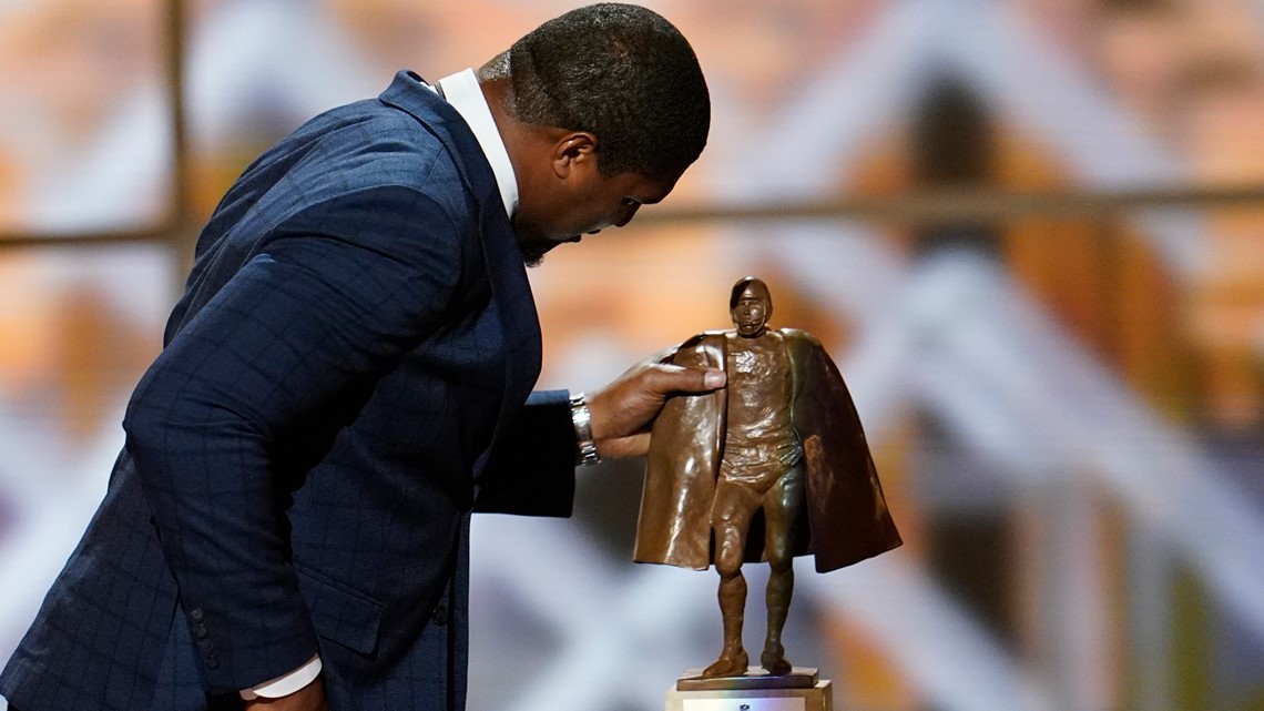 When is the NFL Honors 2021 award show?