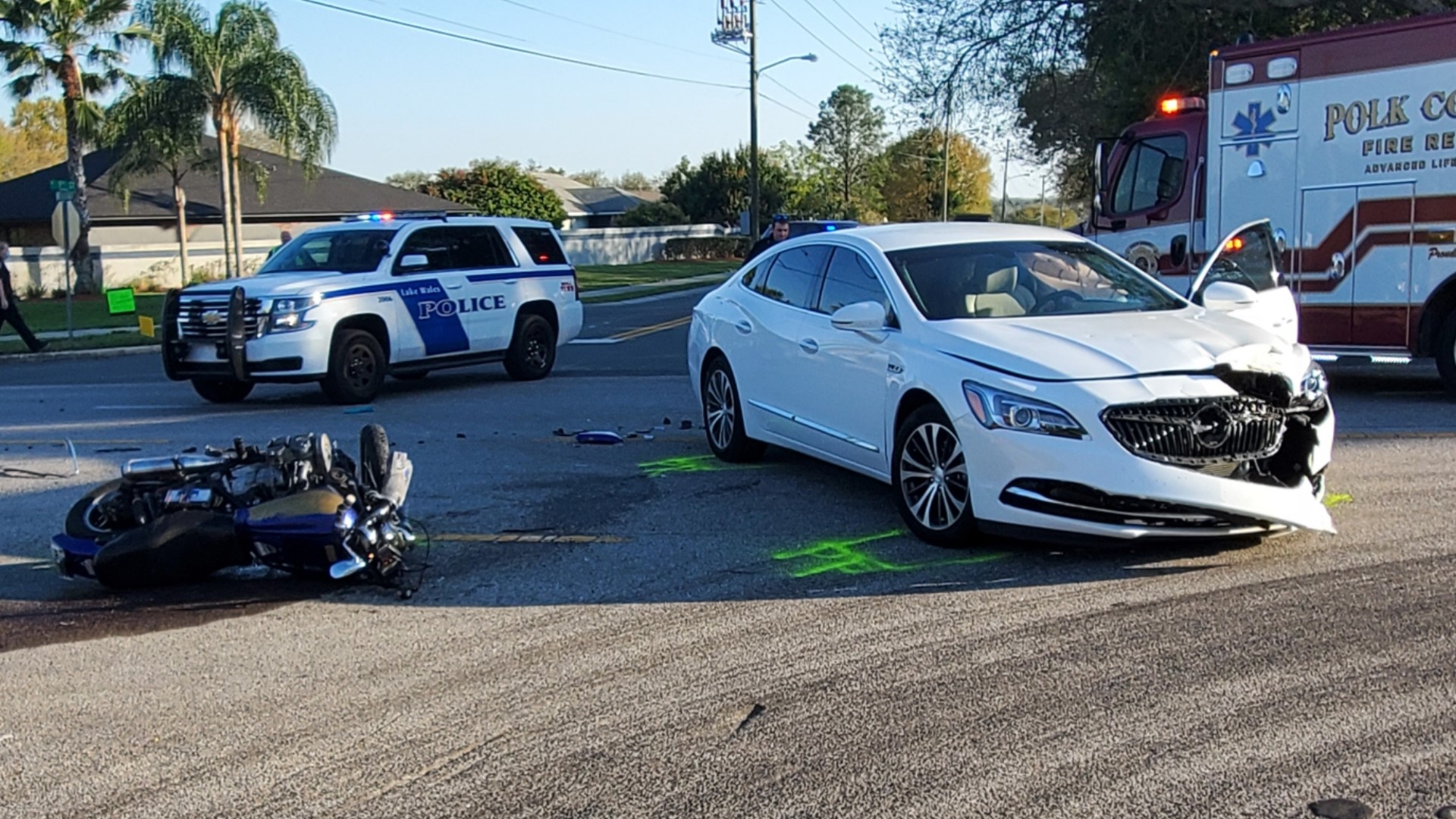 Police: One dead after motorcycle crash in Lake Wales | wtsp.com