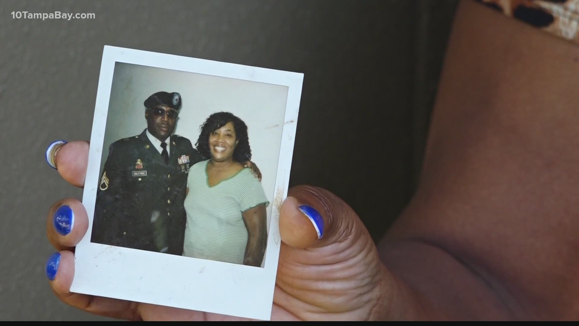 Relatives say Sgt. 1st Class Calvin Ogletree died Thursday at the age of 45.