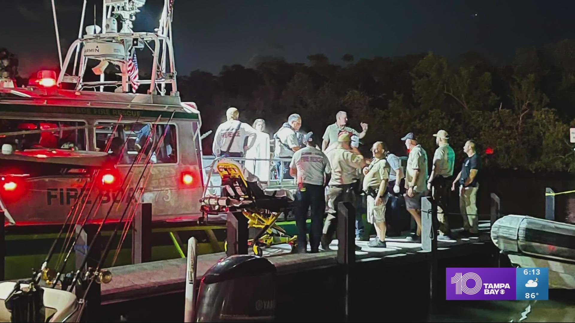 11 people hurt after boat hits channel marker off Miami