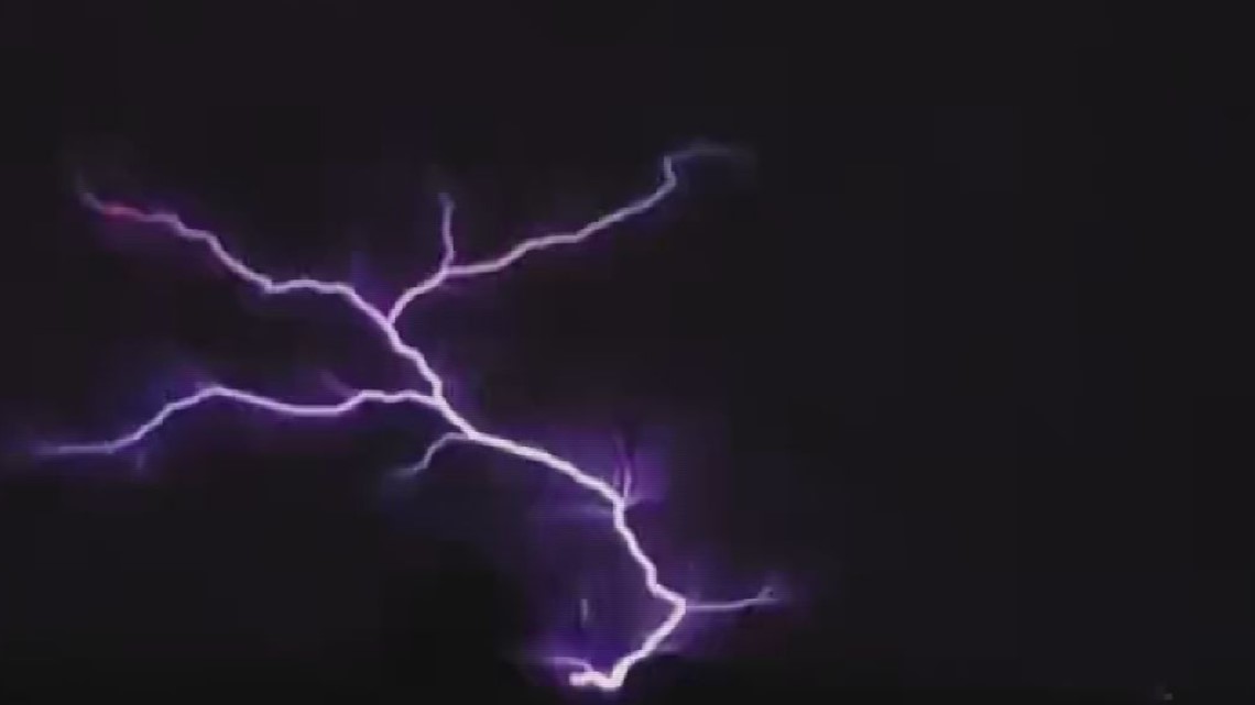 St. Elmo's fire weather phenomenon seen during Hurricane Idalia