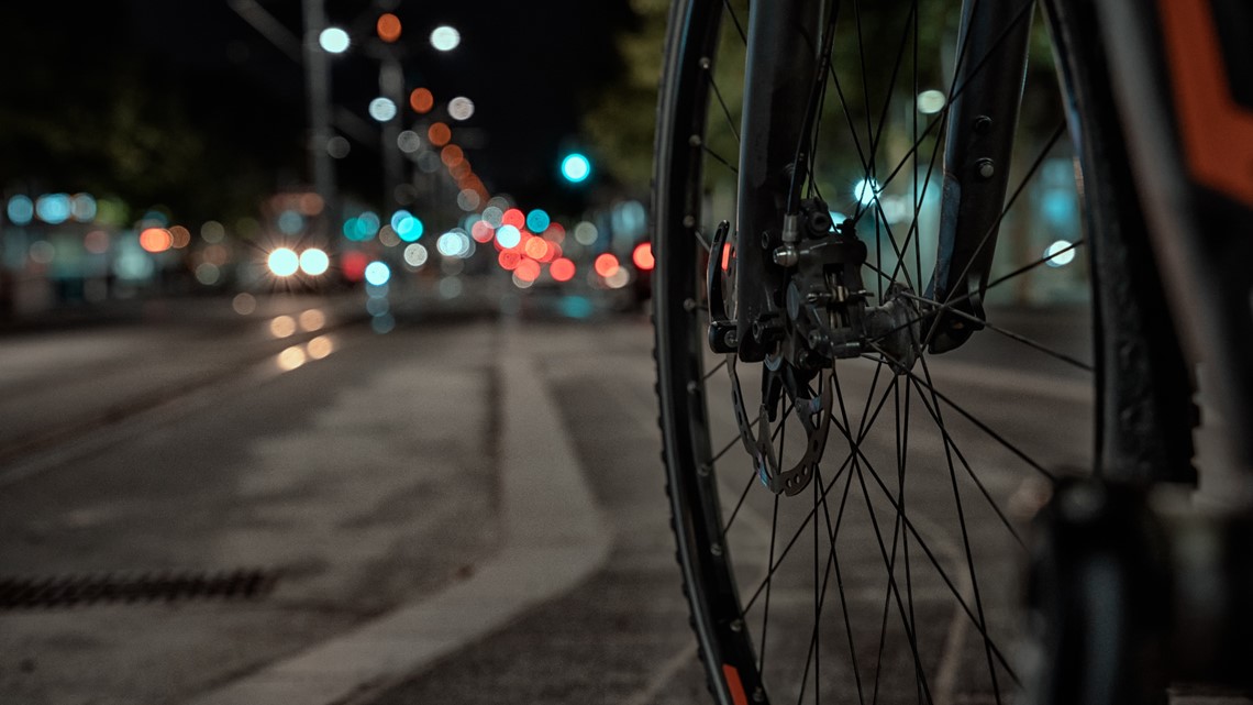 Police: Man riding bike killed in hit-and-run in Auburndale - Vimarsana News