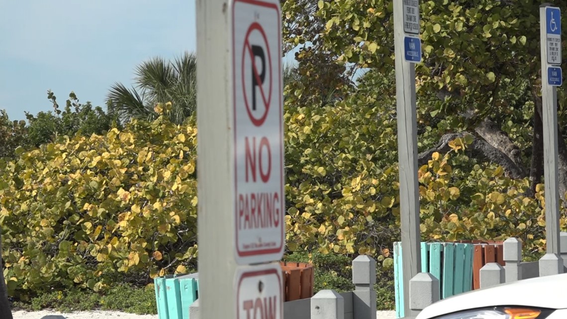 Parking causes stir in Anna Maria, Holmes Beach, Bradenton Beach - Vimarsana News