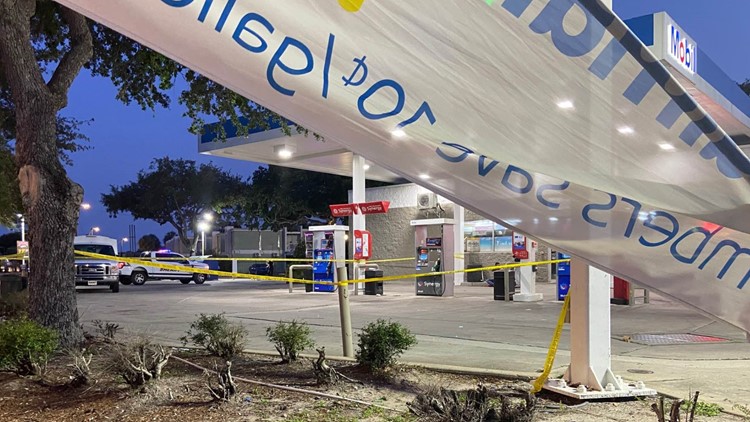 Person sets man on fire at Tampa gas station, deputies say