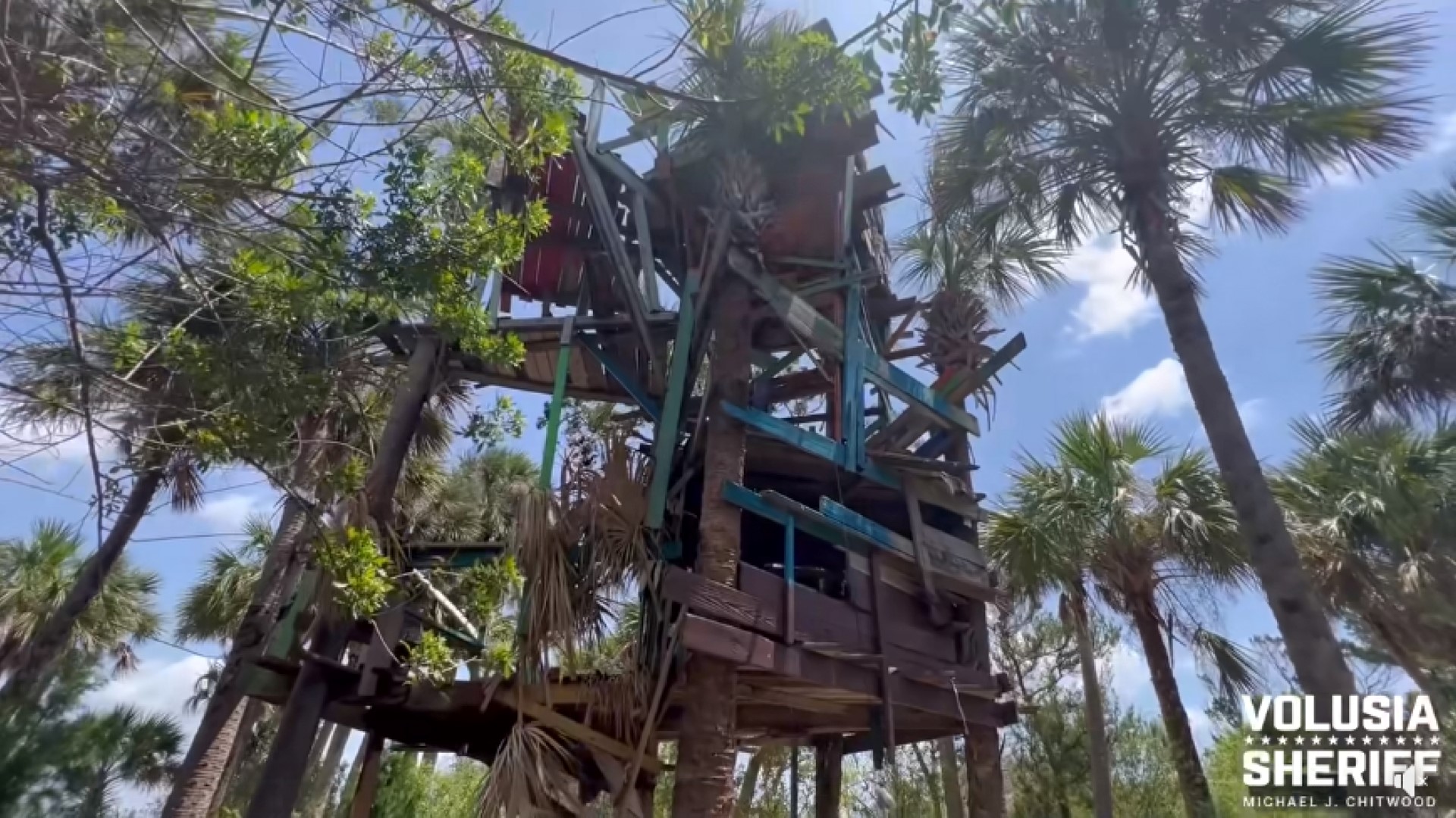 Squatters Take Over Florida Island Build Camps And Treehouses Wtsp Com