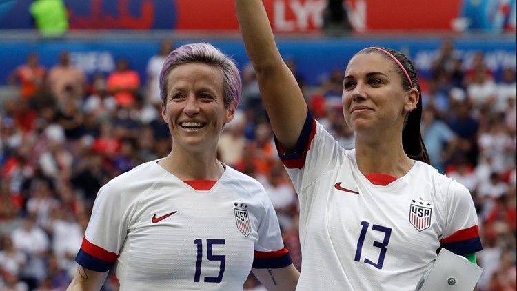 US women soccer players will finally receive equal pay