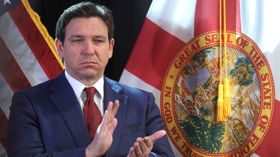 DeSantis signs bills allowing public school chaplains - Vimarsana News