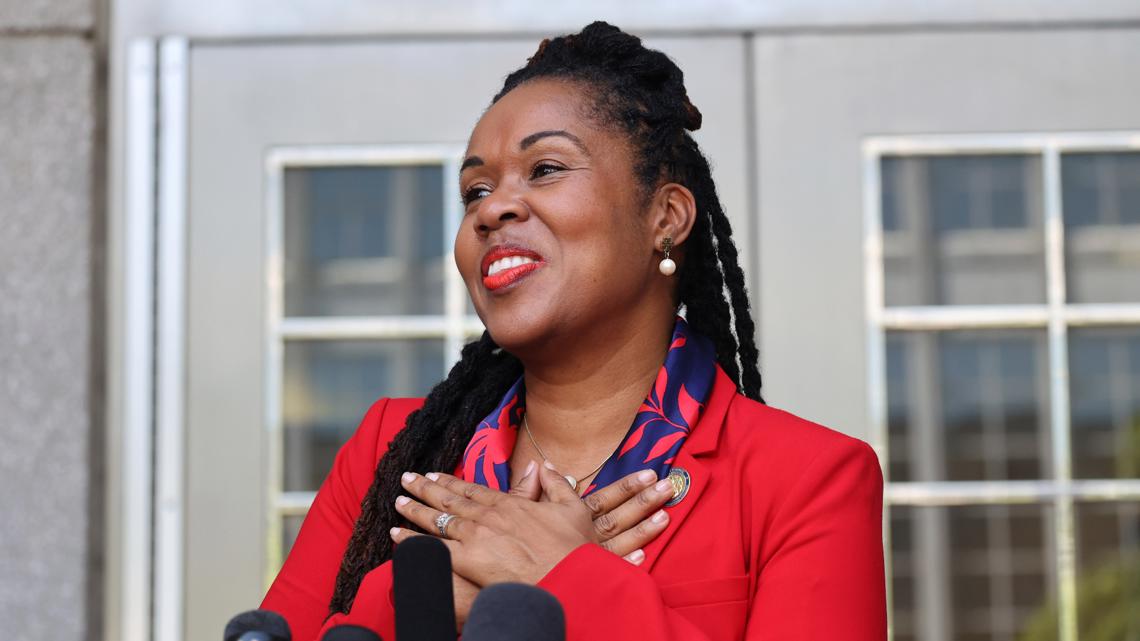 State attorney removed by DeSantis wins job back from voters