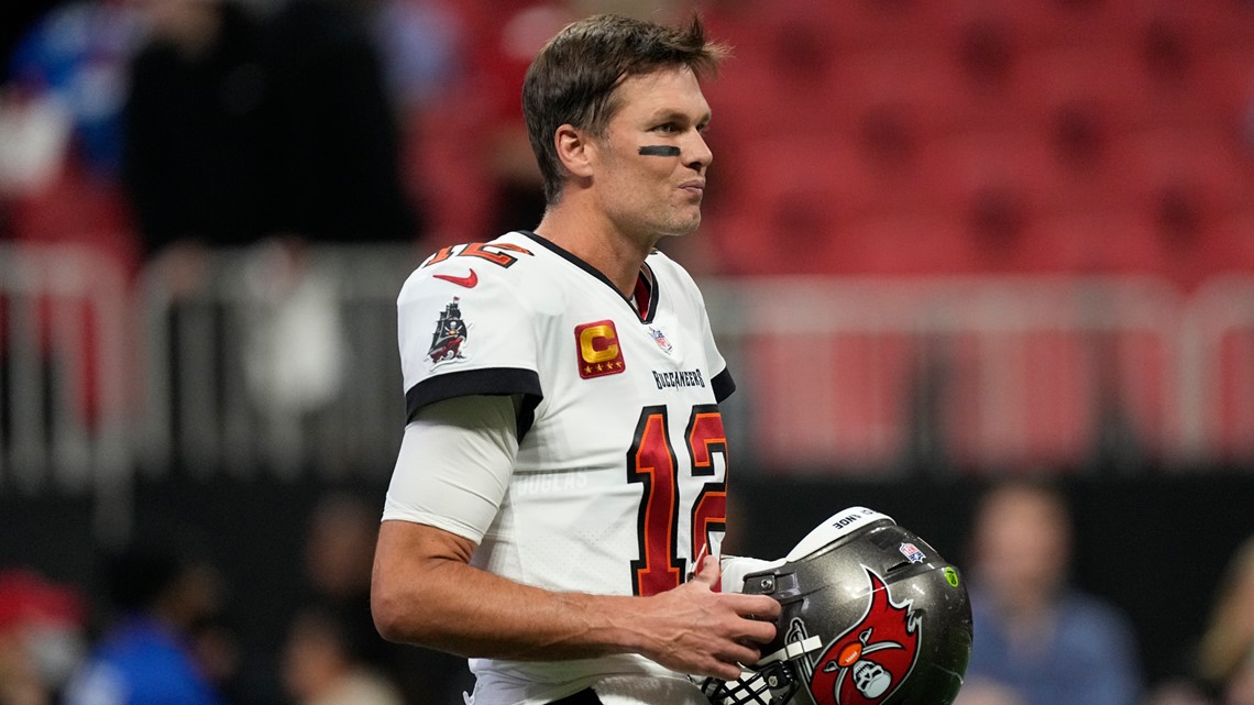 Bucs fall 30-17 to Falcons in regular-season finale