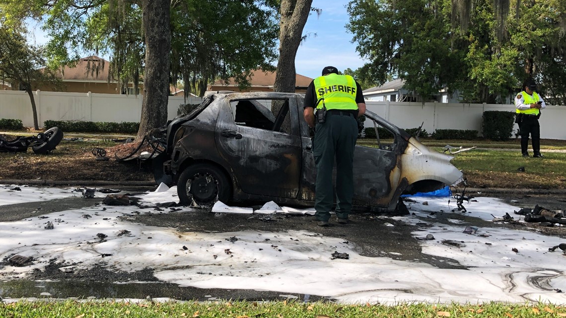 Woman Killed When SUV Crashes Into Tree, Catches On Fire | Wtsp.com