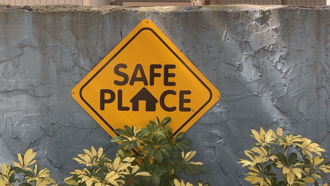 Group moves to Sarasota safe space to help homeless teens