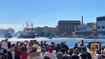 Celebrates all of Tampa': Lightning face off against Las Vegas during  Gasparilla celebration