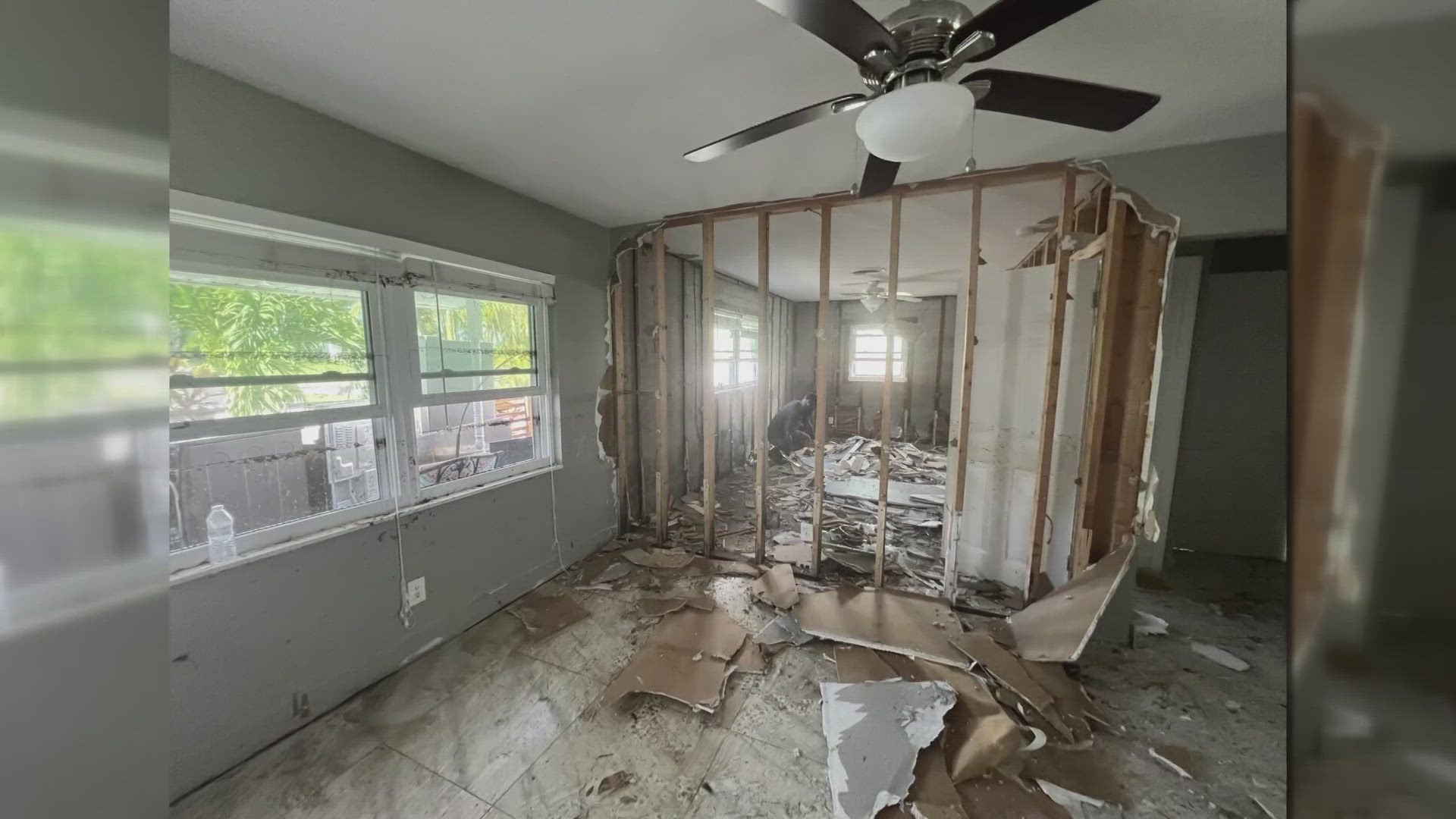 On opening day, the Florida Division of Emergency Management confirmed more than 600 people submitted applications for review.