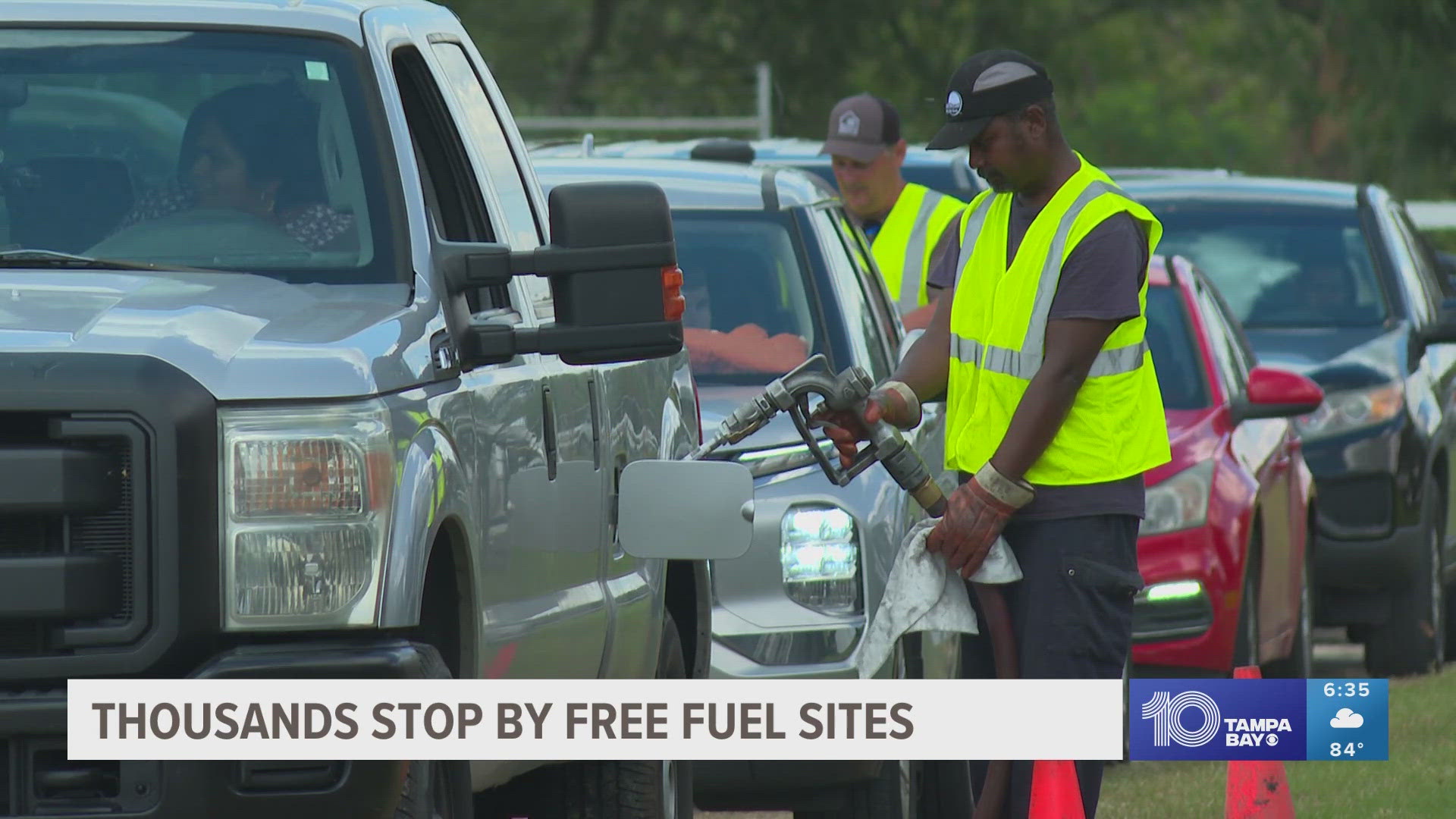 After Milton, many gas stations in the Bay area were left without fuel and power, leaving many to look for help.