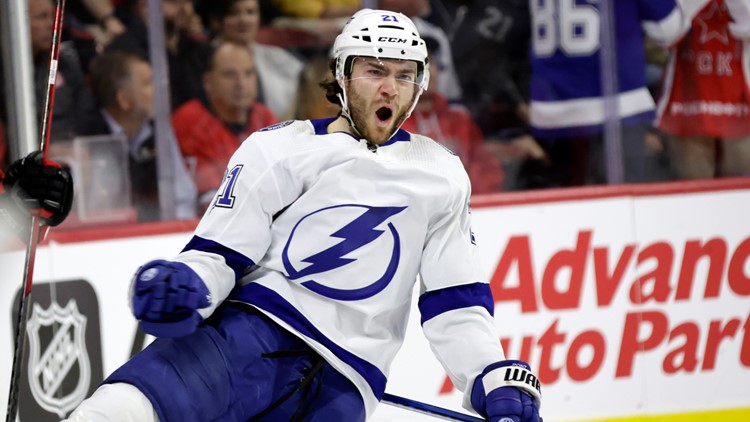 Point scores 2, Lightning snap skid with shutout of 'Canes