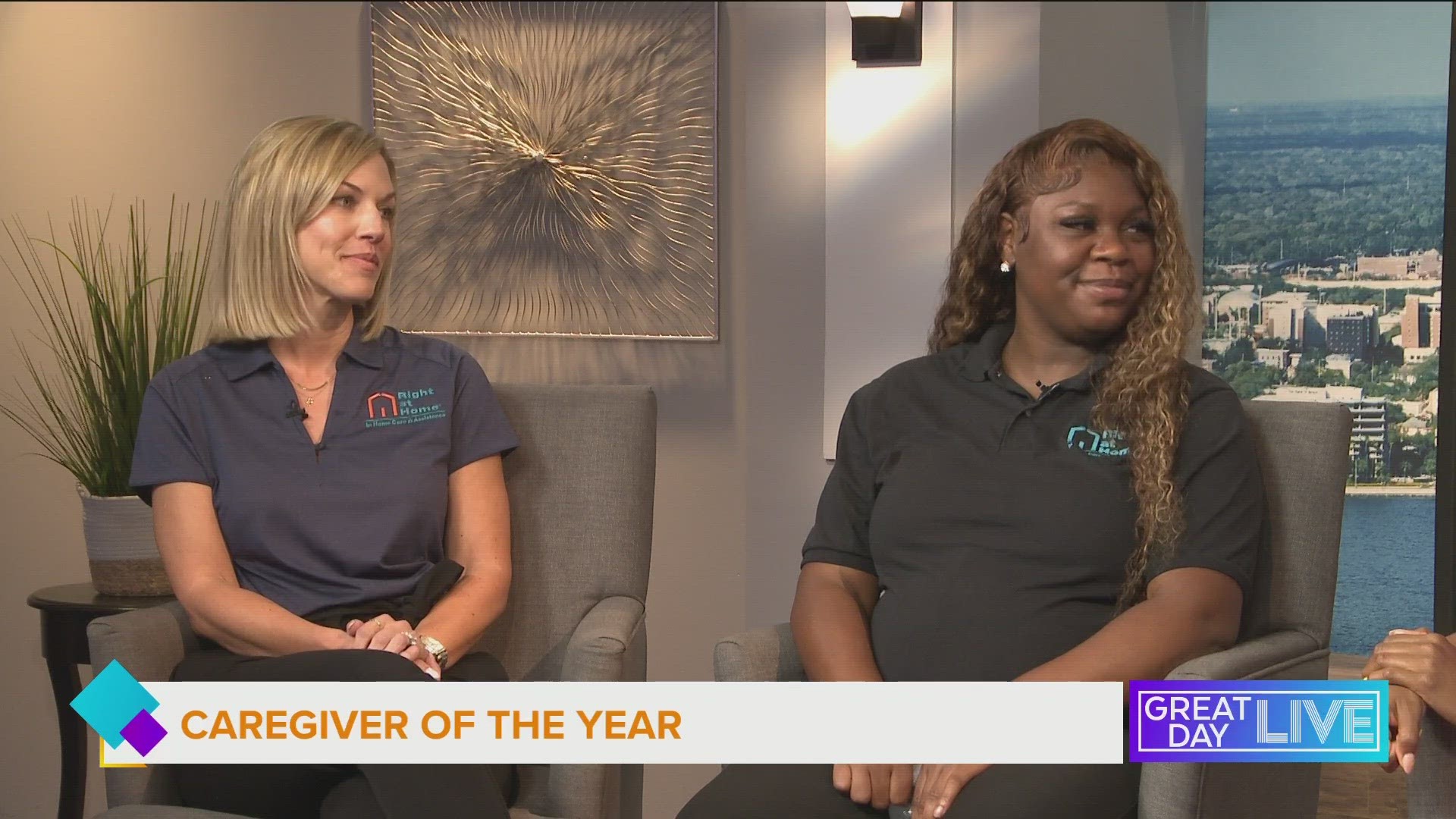 Markia Jenkins, a Bradenton resident and caregiver at Right at Home, a 600+ unit senior in-home care concept,  recently won the Regional Caregiver of the Year Award.