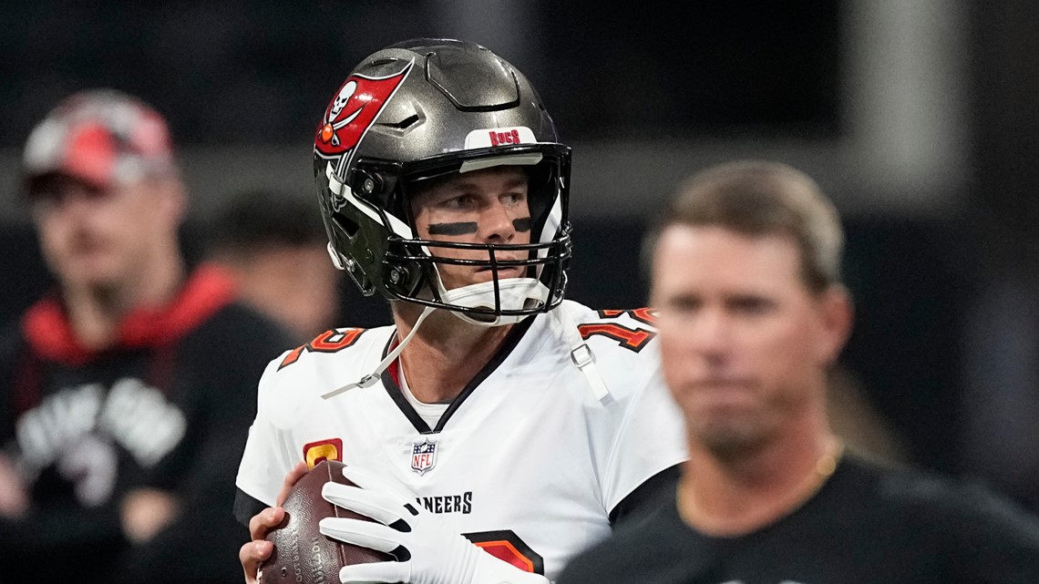 Bucs' Brady breaks own record but suffers 1st losing season