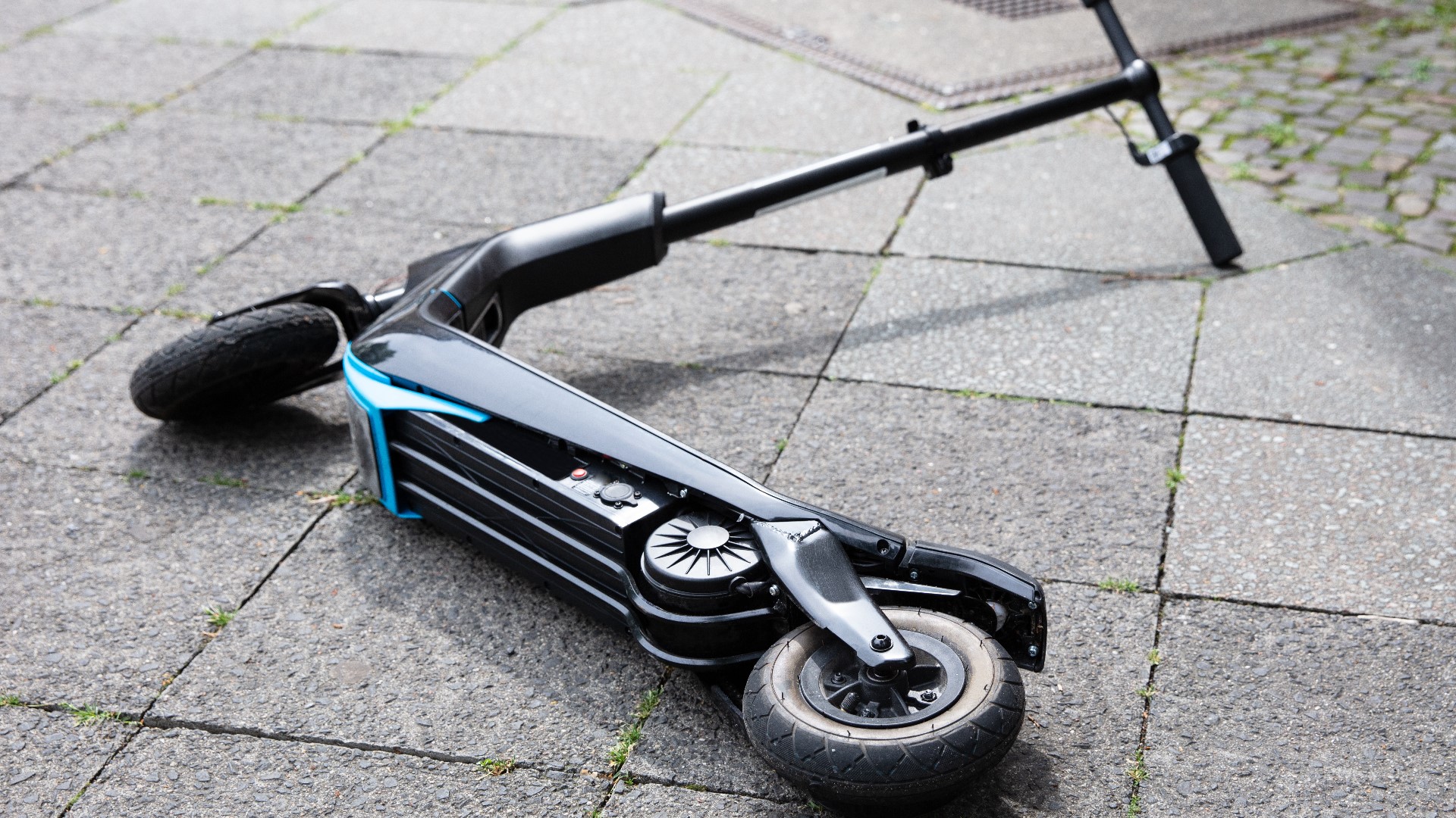 Tampa will enforce new electric scooter and bike rules