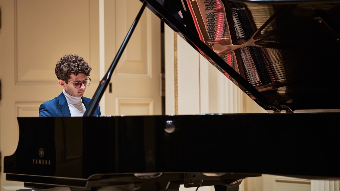 Robert Fleitz at Carnegie Hall | wtsp.com