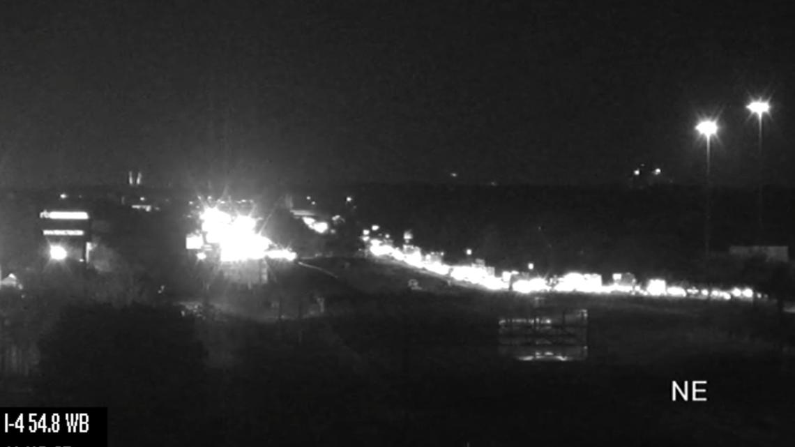 Traffic alert: Part of I-4 in Polk County shut down due to depression in the roadway