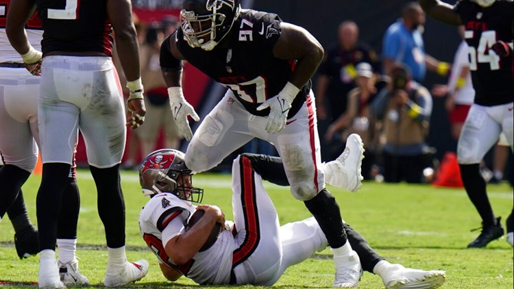 AP source: Tom Brady fined $11K for attempted kick of Grady Jarrett