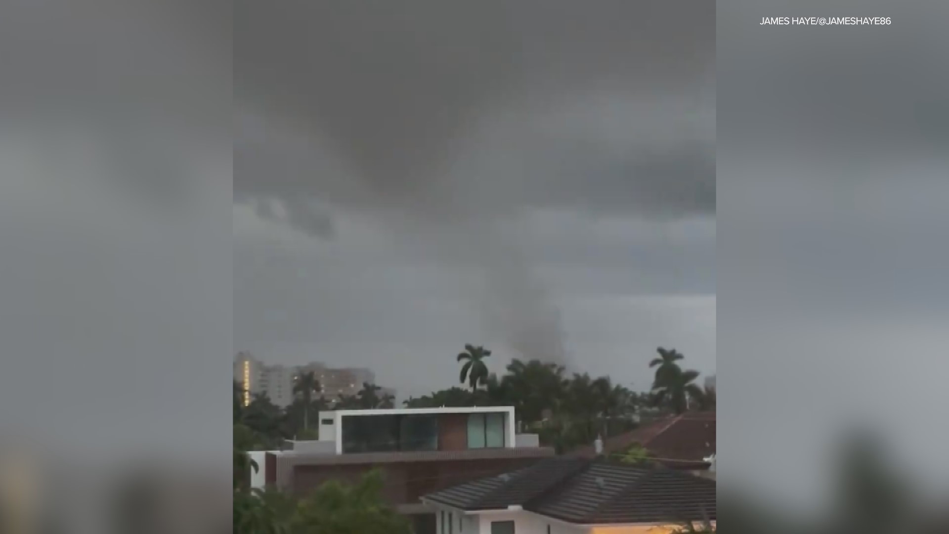 Tornado hits Fort Lauderdale; no injuries immediately reported