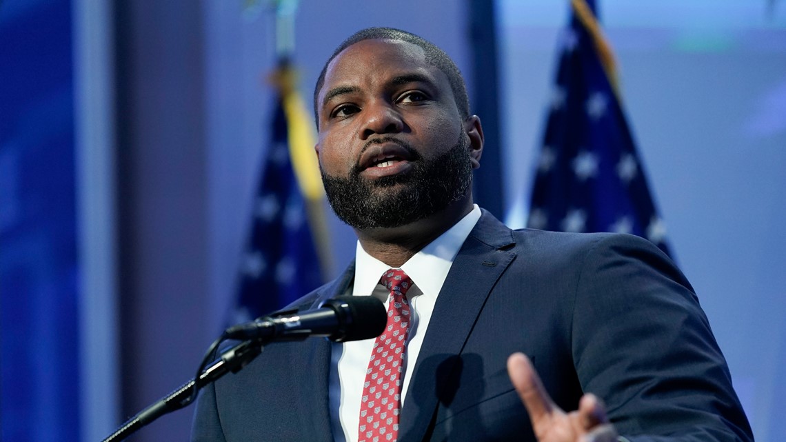 Polls: Rep. Byron Donalds is 'clear frontrunner' in 2026 Florida governor race