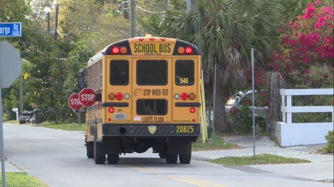 Pinellas County Schools looking for bus drivers