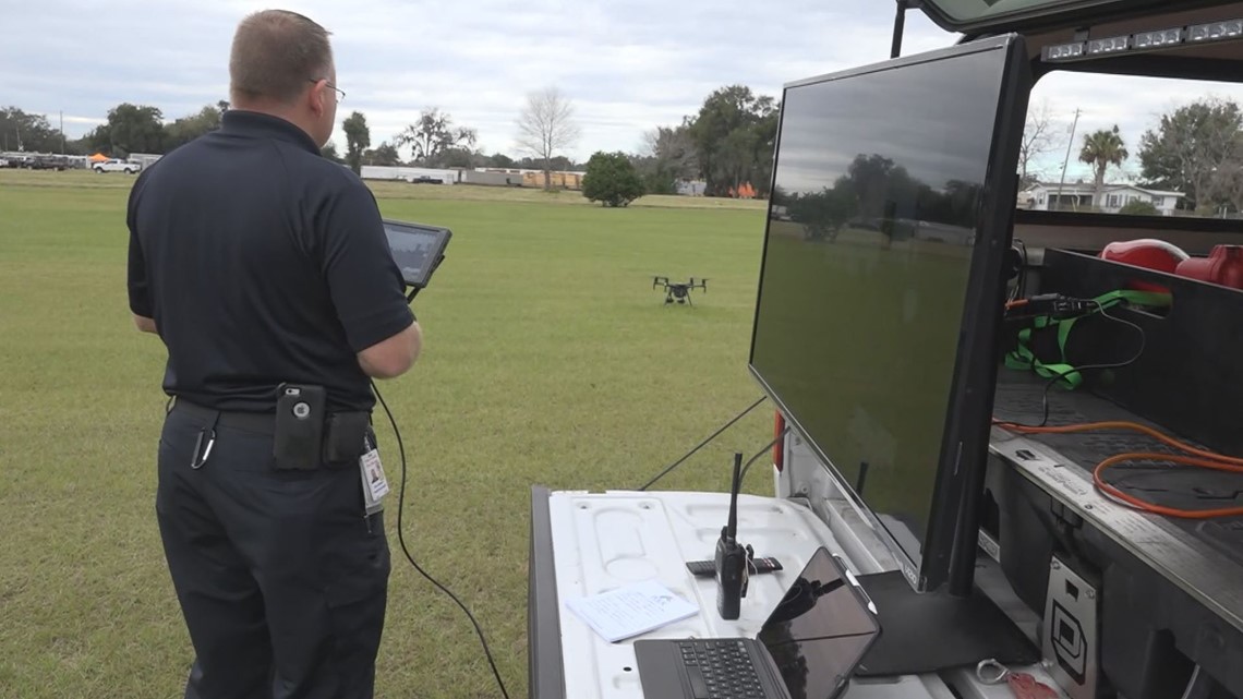 Florida bill would let police use drones to watch crowds - Vimarsana News