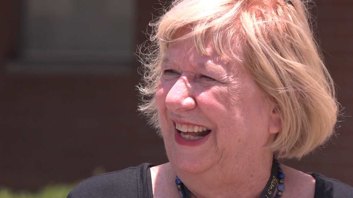 Blake High School teacher retires after 52 years | wtsp.com