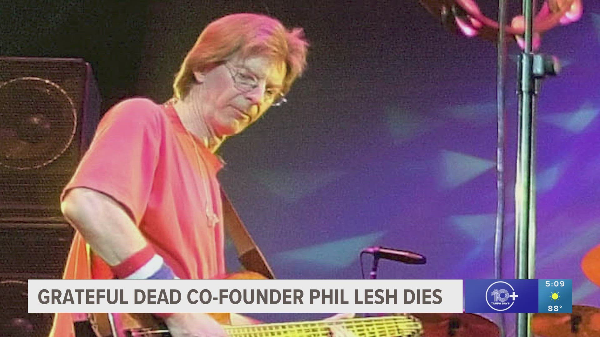 An official statement posted to Lesh's Facebook account Friday said Lesh "passed peacefully" and was "surrounded by his family and full of love."