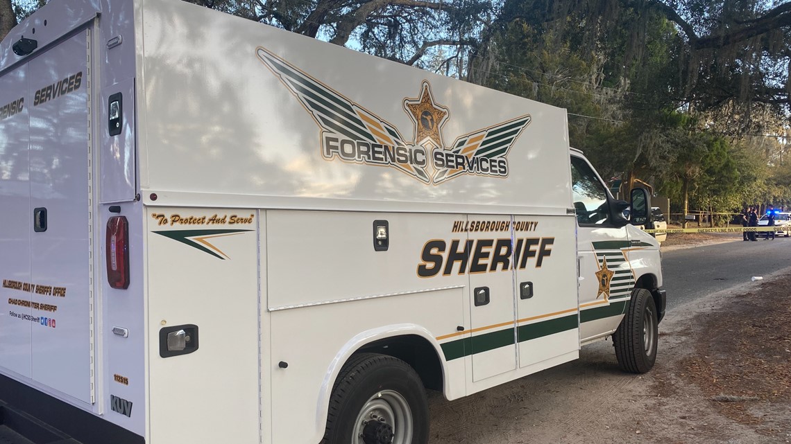 Man accused of shooting into van, killing woman - Vimarsana News